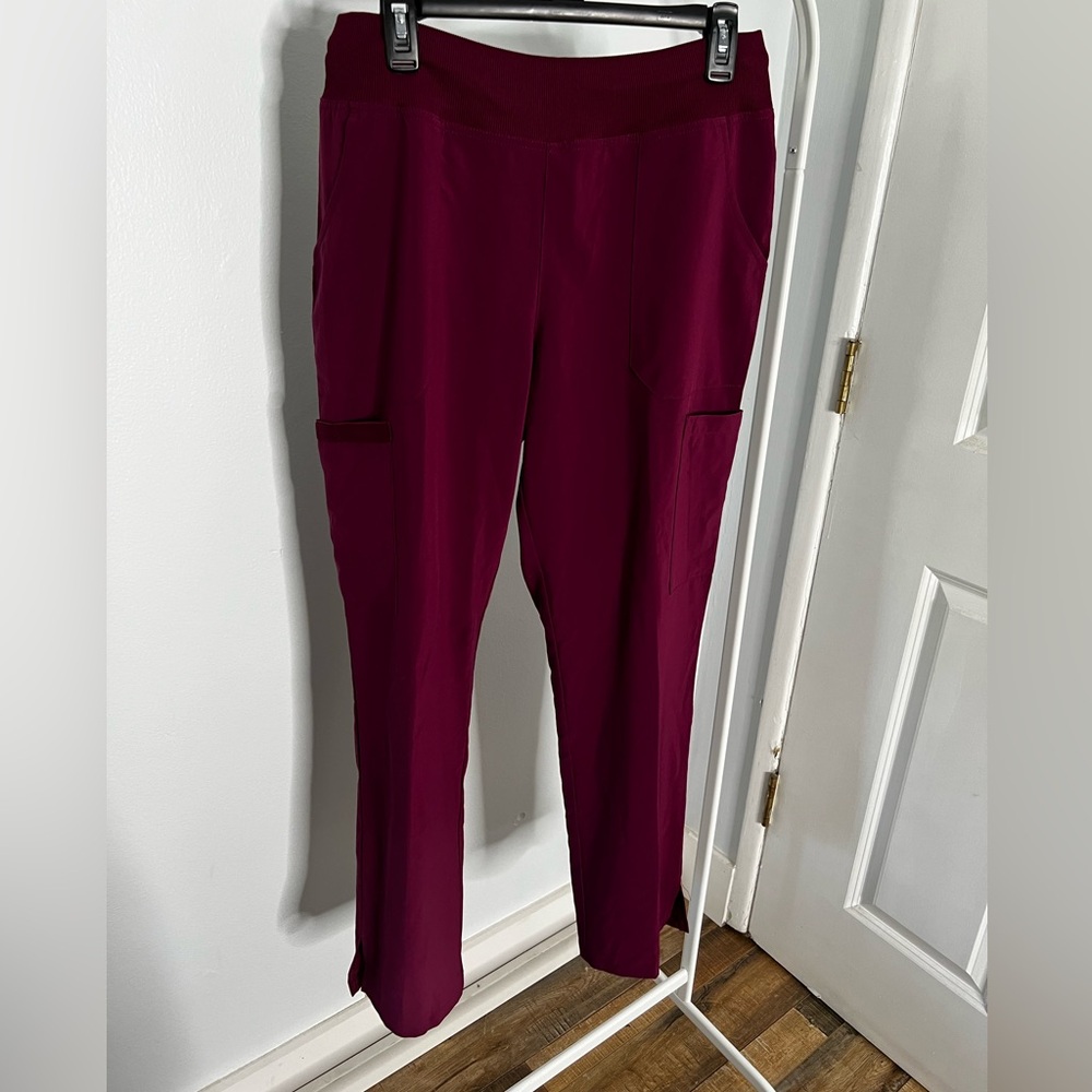 DICKIES tapered leg pull on pants - Size MEDIUM